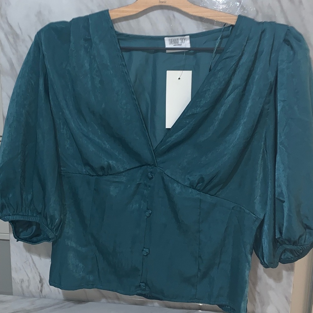 Sienna Sky dark green blouse